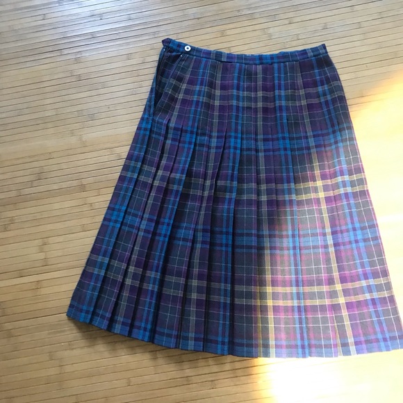 Vintage wool kilt skirt - Picture 4 of 11
